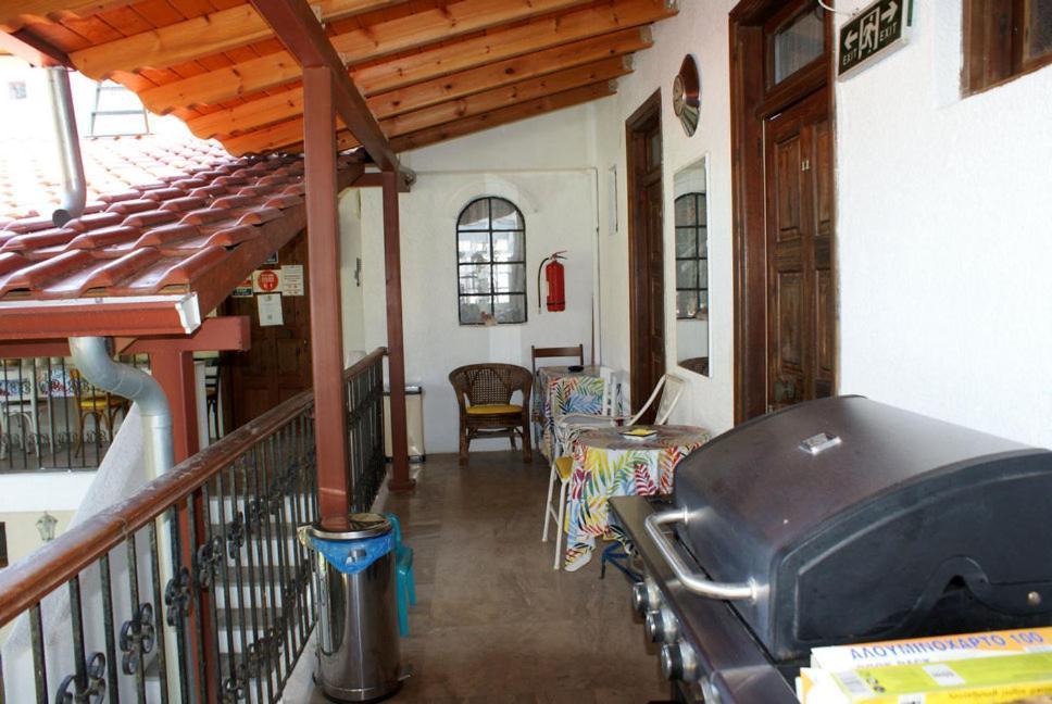 Hotel Agni -Enoikiazomena Diamerizmata Kallithea  Exterior foto